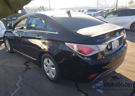 2012 Hyundai Sonata Hybrid from USA, damaged, VIN KMHEC4A42CA037275
